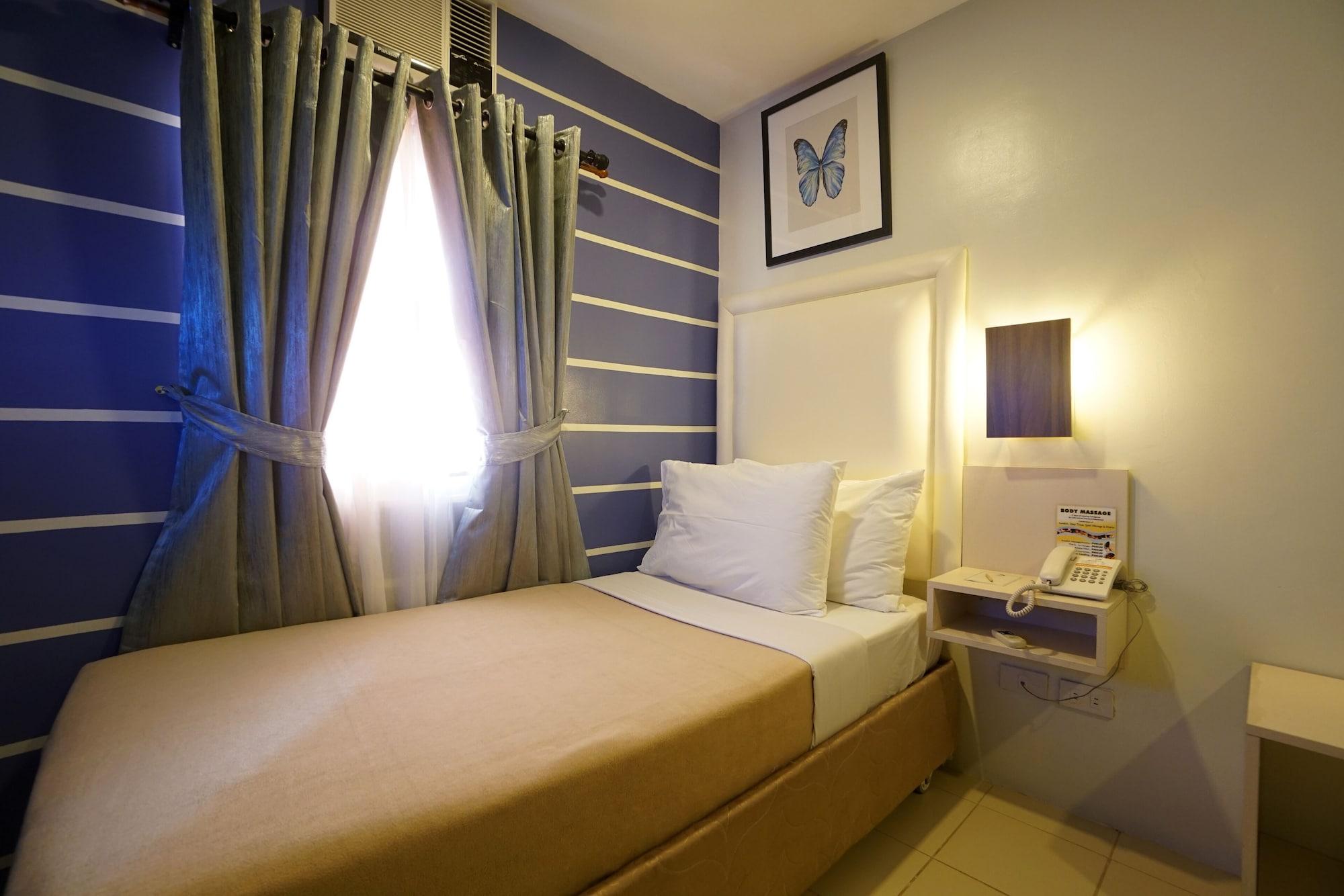 Cebu Uncle Tom'S Cabin Hotel Powered By Cocotel Exterior foto