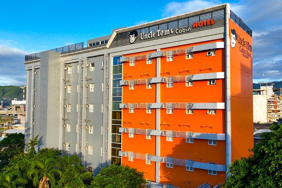 Cebu Uncle Tom'S Cabin Hotel Powered By Cocotel Exterior foto