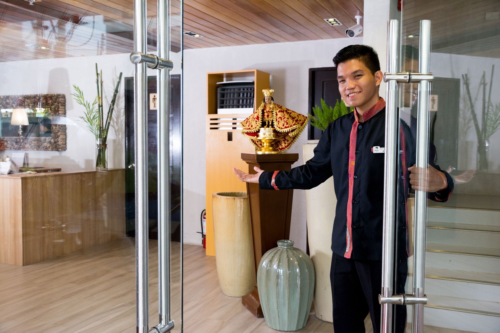 Cebu Uncle Tom'S Cabin Hotel Powered By Cocotel Exterior foto